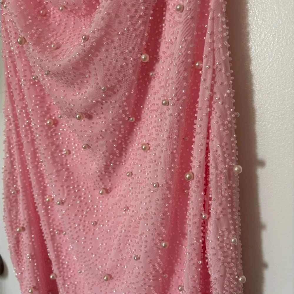 (WINDSOR) prom Pink Beaded & Pearl Mini Dress - Picture 3 of 7